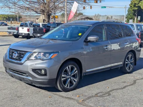 More photos of 2019 Nissan Pathfinder Platinum at Town Center Nissan, GA