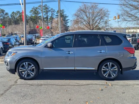 More photos of 2019 Nissan Pathfinder Platinum at Town Center Nissan, GA