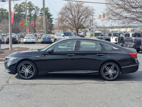 More photos of 2022 Honda Accord Hybrid Touring at Town Center Nissan, GA
