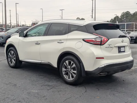 More photos of 2016 Nissan Murano SL at Town Center Nissan, GA