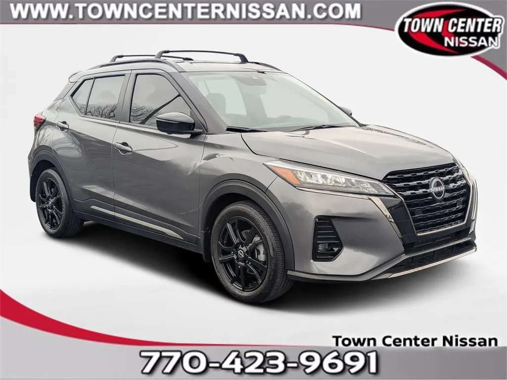 Gray 2022 Nissan Kicks SR for sale in Kennesaw, GA