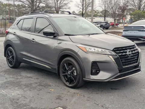 Photos of 2022 Nissan Kicks SR for sale in Kennesaw, GA at Town Center Nissan