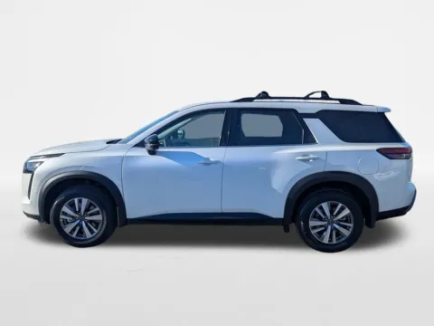 More photos of 2026 Nissan Pathfinder SL at Town Center Nissan, GA