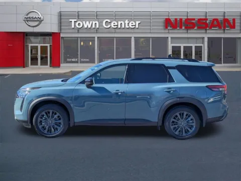 More photos of 2026 Nissan Pathfinder SL at Town Center Nissan, GA