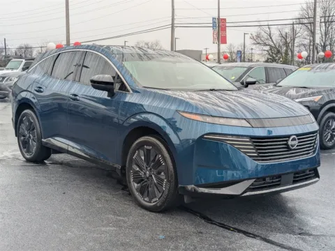 Photos of 2025 Nissan Murano Platinum for sale in Kennesaw, GA at Town Center Nissan