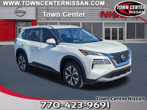 White 2023 Nissan Rogue SV for sale in Kennesaw, GA