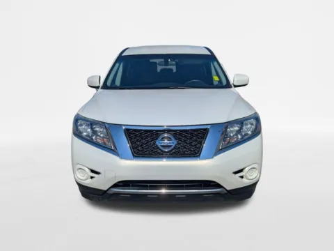 Another view of 2014 Nissan Pathfinder S for sale in Kennesaw, GA at Town Center Nissan