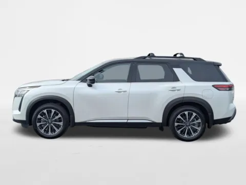 More photos of 2026 Nissan Pathfinder Platinum at Town Center Nissan, GA