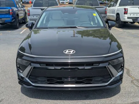 Photos of 2025 Hyundai Sonata SEL for sale in Kennesaw, GA at Town Center Nissan