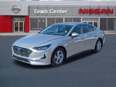 More photos of 2022 Hyundai Sonata SE at Town Center Nissan, GA