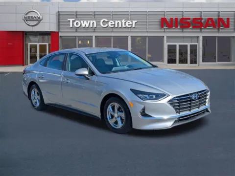 Photos of 2022 Hyundai Sonata SE for sale in Kennesaw, GA at Town Center Nissan