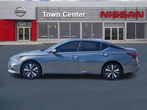 More photos of 2021 Nissan Altima 2.5 SV at Town Center Nissan, GA