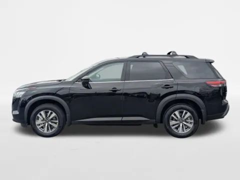More photos of 2026 Nissan Pathfinder SL at Town Center Nissan, GA