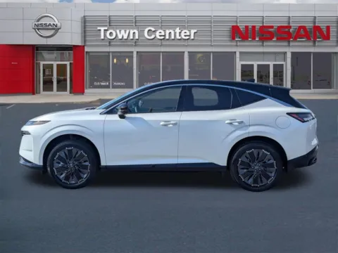 More photos of 2026 Nissan Murano Platinum at Town Center Nissan, GA