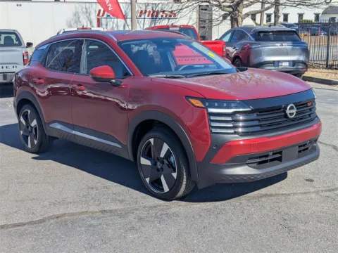 Photos of 2025 Nissan Kicks SR for sale in Kennesaw, GA at Town Center Nissan