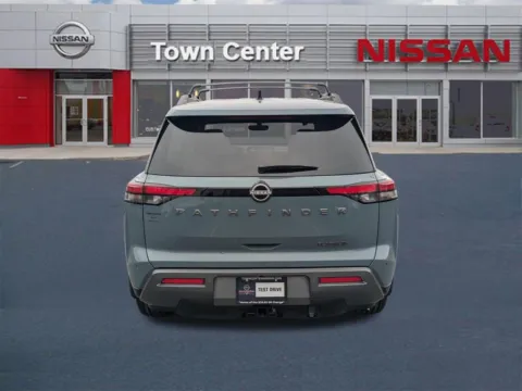Another view of 2026 Nissan Pathfinder Platinum for sale in Kennesaw, GA at Town Center Nissan