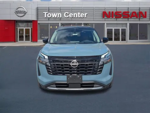 Photos of 2026 Nissan Pathfinder Platinum for sale in Kennesaw, GA at Town Center Nissan