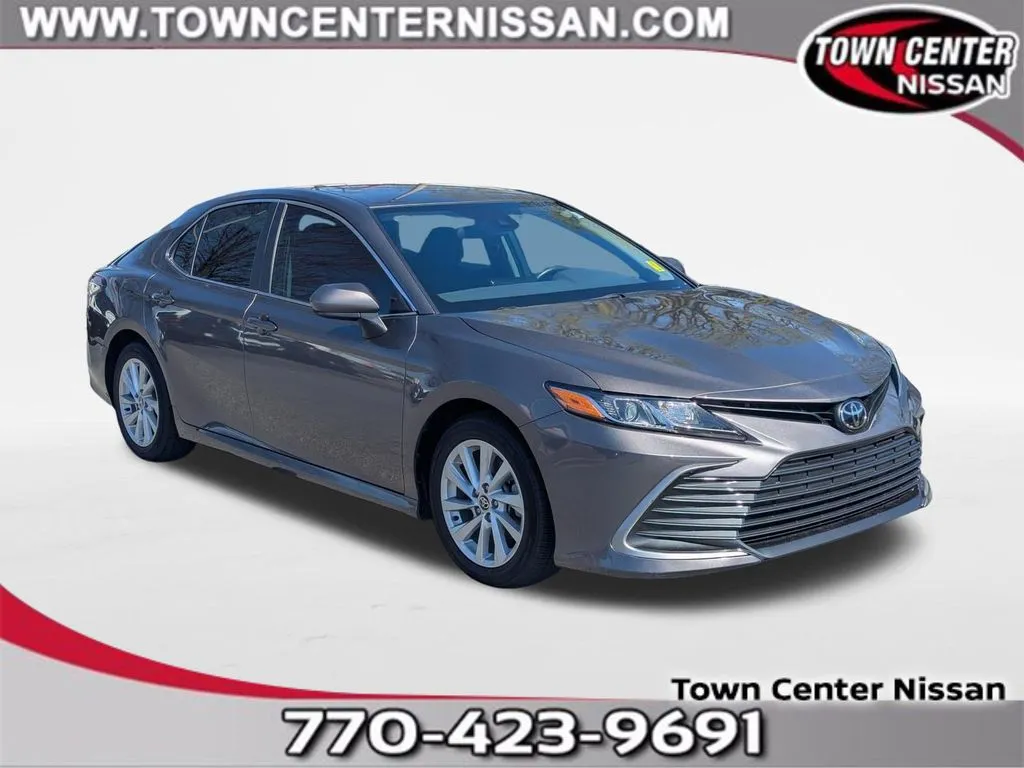 Gray 2022 Toyota Camry LE for sale in Kennesaw, GA