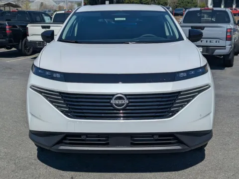 Photos of 2026 Nissan Murano SV for sale in Kennesaw, GA at Town Center Nissan