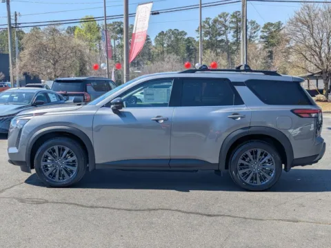 More photos of 2026 Nissan Pathfinder SL at Town Center Nissan, GA