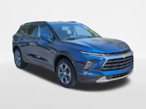 Photos of 2023 Chevrolet Blazer LT for sale in Kennesaw, GA at Town Center Nissan