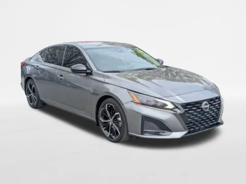 Photos of 2023 Nissan Altima 2.5 SR for sale in Kennesaw, GA at Town Center Nissan