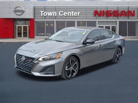 More photos of 2023 Nissan Altima 2.5 SR at Town Center Nissan, GA