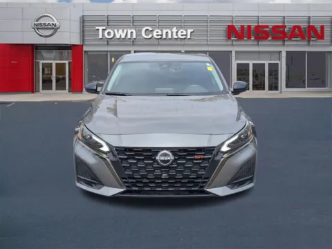 Another view of 2023 Nissan Altima 2.5 SR for sale in Kennesaw, GA at Town Center Nissan