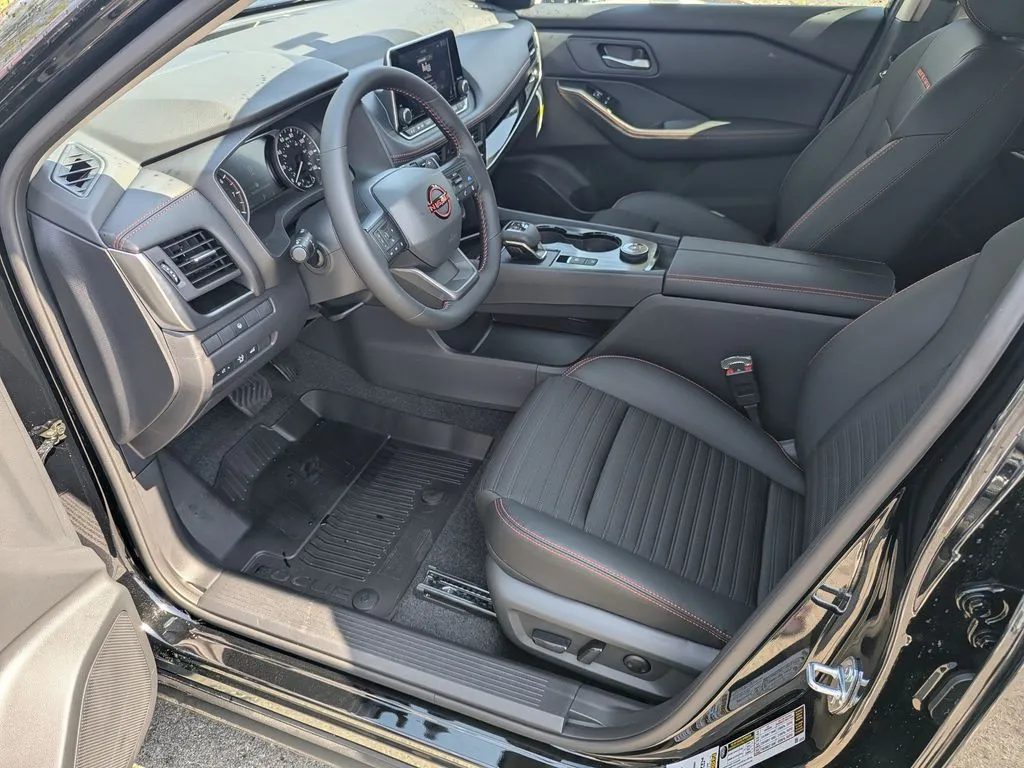 2026 Nissan Rogue Rock Creek - Photo 10