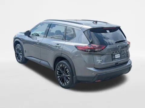 More photos of 2026 Nissan Rogue Dark Armor at Town Center Nissan, GA