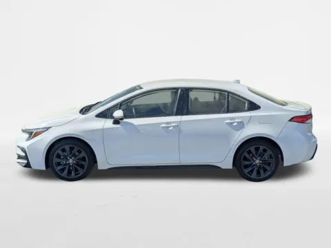 More photos of 2023 Toyota Corolla SE at Town Center Nissan, GA