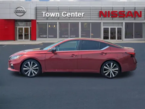More photos of 2020 Nissan Altima 2.0 SR at Town Center Nissan, GA