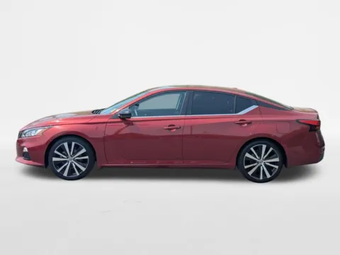 More photos of 2020 Nissan Altima 2.0 SR at Town Center Nissan, GA