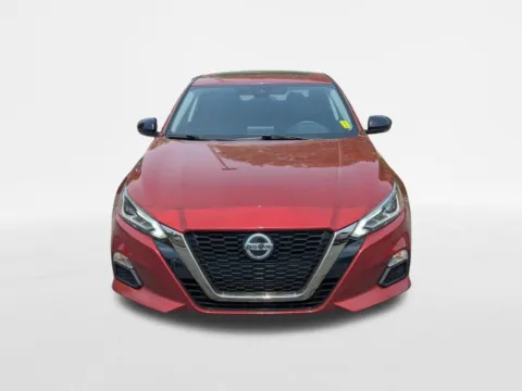 Photos of 2020 Nissan Altima 2.0 SR for sale in Kennesaw, GA at Town Center Nissan