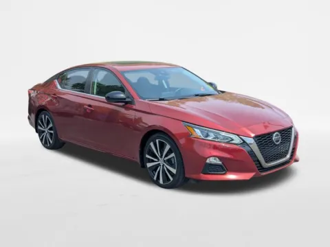 Photos of 2020 Nissan Altima 2.0 SR for sale in Kennesaw, GA at Town Center Nissan