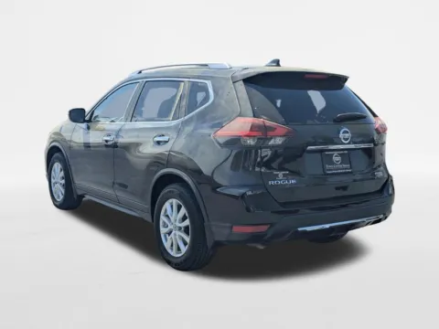More photos of 2020 Nissan Rogue S at Town Center Nissan, GA