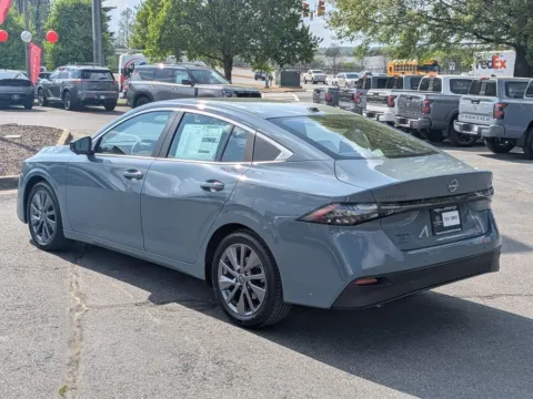 More photos of 2026 Nissan Sentra SL at Town Center Nissan, GA