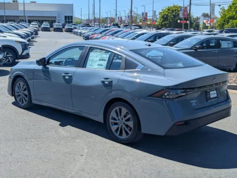 More photos of 2026 Nissan Sentra SL at Town Center Nissan, GA
