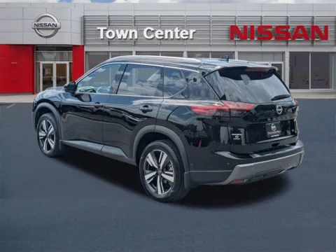 More photos of 2025 Nissan Rogue SL at Town Center Nissan, GA