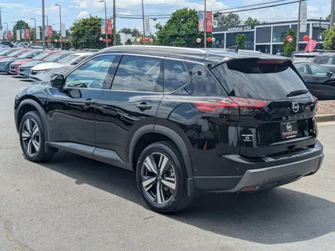 More photos of 2025 Nissan Rogue SL at Town Center Nissan, GA