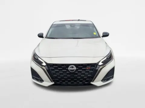 Photos of 2024 Nissan Altima 2.5 SR for sale in Kennesaw, GA at Town Center Nissan