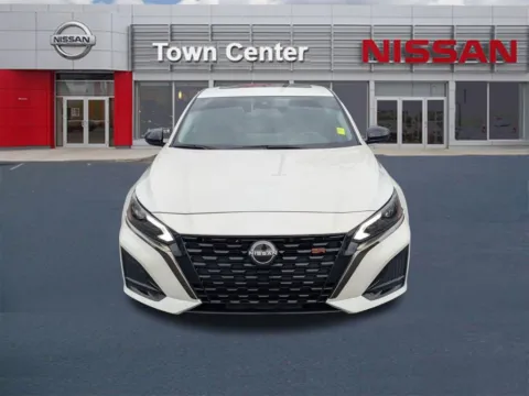 Photos of 2024 Nissan Altima 2.5 SR for sale in Kennesaw, GA at Town Center Nissan
