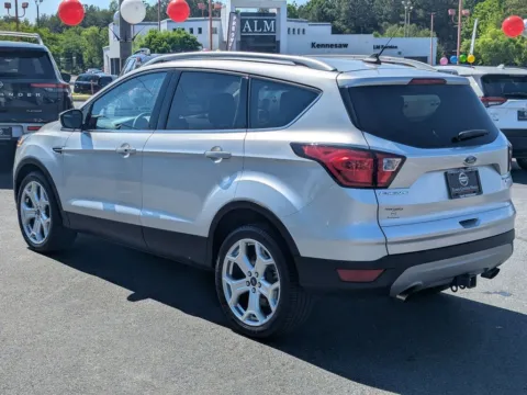 More photos of 2019 Ford Escape Titanium at Town Center Nissan, GA
