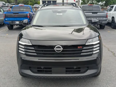 Photos of 2026 Nissan Kicks SR for sale in Kennesaw, GA at Town Center Nissan