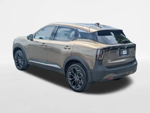 More photos of 2026 Nissan Kicks SR at Town Center Nissan, GA