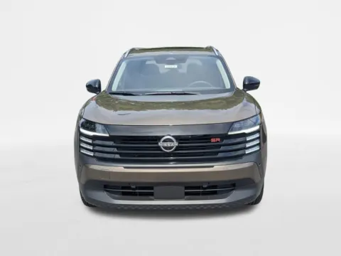 Photos of 2026 Nissan Kicks SR for sale in Kennesaw, GA at Town Center Nissan