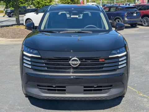 Photos of 2026 Nissan Kicks SR for sale in Kennesaw, GA at Town Center Nissan