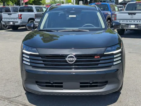 Photos of 2026 Nissan Kicks SR for sale in Kennesaw, GA at Town Center Nissan