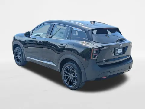 More photos of 2026 Nissan Kicks SR at Town Center Nissan, GA