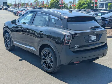 More photos of 2026 Nissan Kicks SR at Town Center Nissan, GA